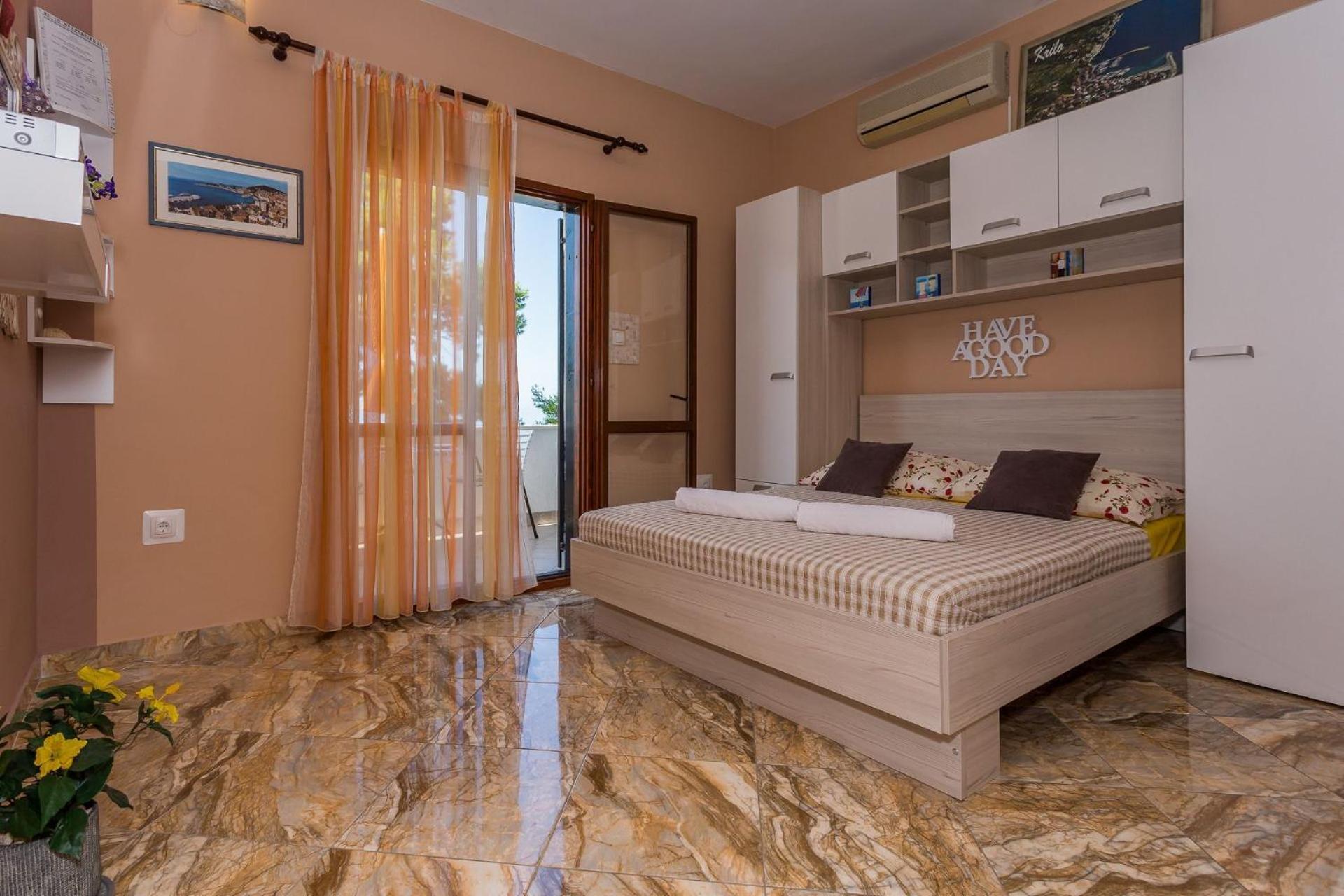 Apartments Verica - 15 M From Beach Krilo Εξωτερικό φωτογραφία